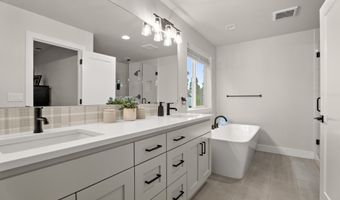 20211 Glen Vista Rd, Bend, OR 97703