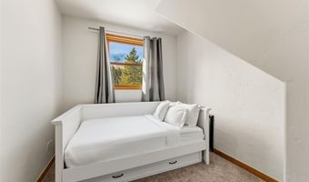 227 MOUNTAIN VIEW Dr, Blue River, CO 80424