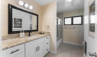 9586 Alto Dr, La Mesa, CA 91941