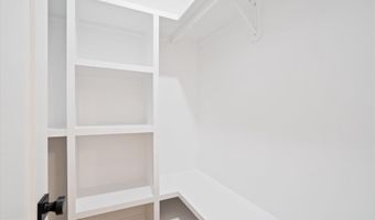 6605 PYLE Rd, Bethesda, MD 20817