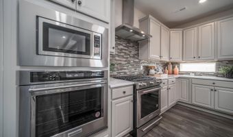 21815 E 51st Dr, Aurora, CO 80019
