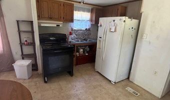 101 Harvey St, Annona, TX 75550
