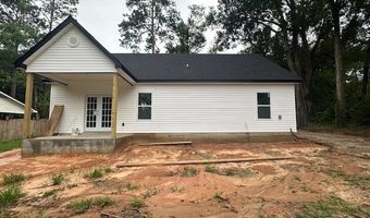 222 Edgewood Dr, Bainbridge, GA 39819