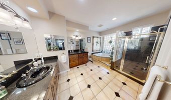 217 MARINE Dr, Brookings, OR 97415