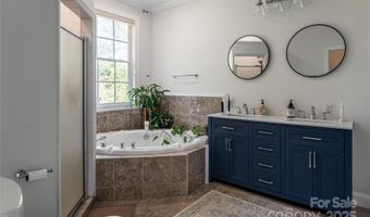 47 Timberwood Dr, Asheville, NC 28806