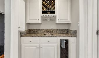 2518 E Doublegate Dr, Albany, GA 31721