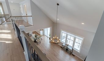 22 Sunrise Cir, Auburn, NH 03032