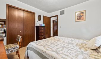 804 E Elm St, Aurora, MO 65605