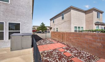 2912 McKinnon Way SW, Albuquerque, NM 87121