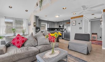 215 Pine Dr, Bayville, NJ 08721