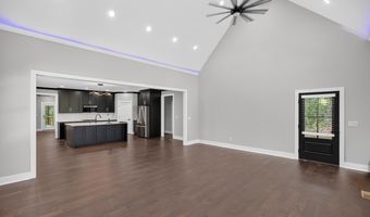 270 CHOCCOLOCCO Dr, Anniston, AL 36207
