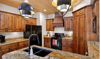 242 N Blue Jay Way, Brian Head, UT 84719