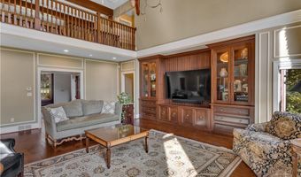 109 Lakeland Dr, Adams Twp., PA 16046