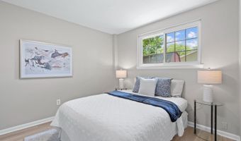 14016 BAUER Dr, Rockville, MD 20853