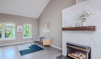 1892 Lindsay Ln, Ann Arbor, MI 48104