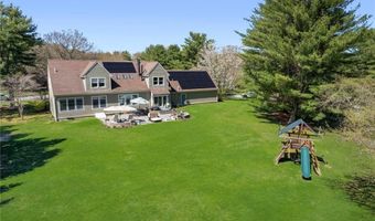 110 Osprey Dr, East Greenwich, RI 02818