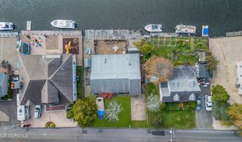 64 Harbor Inn Rd, Bayville, NJ 08721