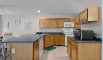 5 Sea Knoll Ct, Bourne, MA 02532