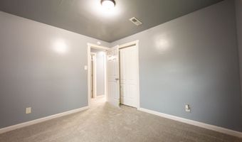 196 Park Ave, Bargersville, IN 46106