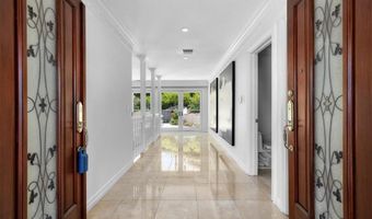 6883 Crest Rd, Rancho Palos Verdes, CA 90275
