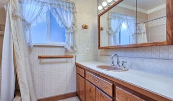 20175 SW CLARION St, Beaverton, OR 97003