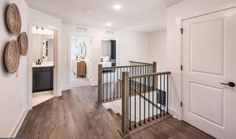 420 ASPEN Trl 10603, Ambler, PA 19002