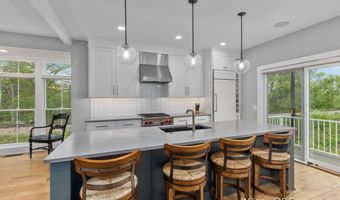631 Greenslate Dr SE, Ada, MI 49301