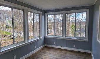 155 Second St, Auburn, ME 04210