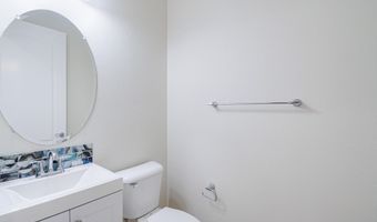 250 W QUEEN CREEK Rd 249, Chandler, AZ 85248