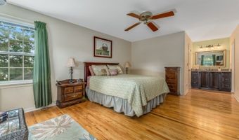 114 Manor Way, Alexandria Twp., NJ 08867