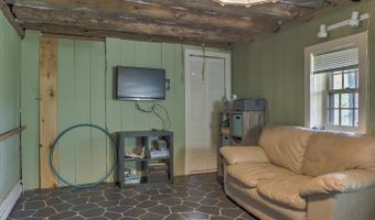 132 Poocham Rd, Chesterfield, NH 03466