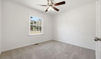 122 Forest Dr, Aberdeen, NC 28315