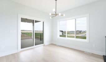 460 NE Monarch Dr, Polk City, IA 50226