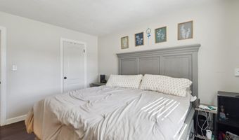 734 Hackberry Pl, Fallbrook, CA 92028