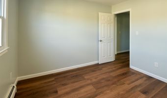 45 E 51ST St, Bayonne, NJ 07002