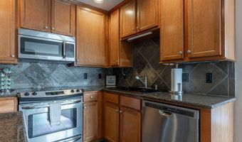 300 N PACIFIC St 37, Rockaway Beach, OR 97136