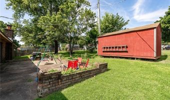 708 Main St, Arkoma, OK 74901