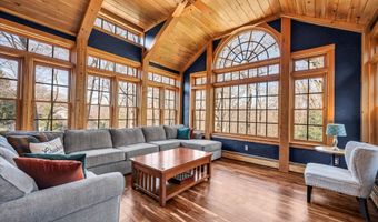 773 Devonwood Dr, Cheshire, CT 06410