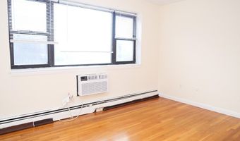 1027 Commonwealth 21, Boston, MA 02215