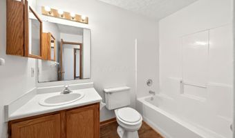 1081 Esther Dr, Columbus, OH 43207