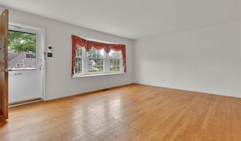 7161 Val Brook Ln, Affton, MO 63123