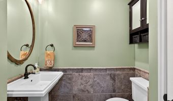 290 Leighton Rd, Augusta, ME 04330