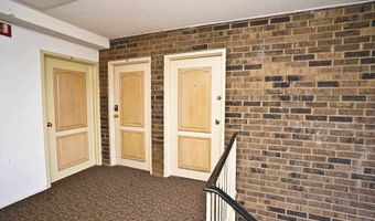 126 S La Londe Ave, Addison, IL 60101