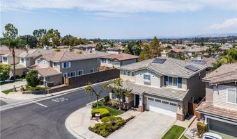 5859 E Treehouse Ln, Anaheim, CA 92807