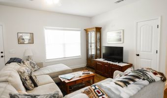 235 S Fork Dr, Baxley, GA 31513