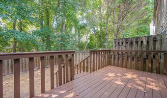 6614 Meadow Grn, Peachtree Corners, GA 30092