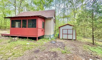 101 Peregrine Rise Dr, Big Sandy, TN 38221