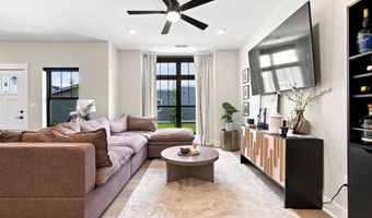 2305 SW Parkway Ln, Ankeny, IA 50023