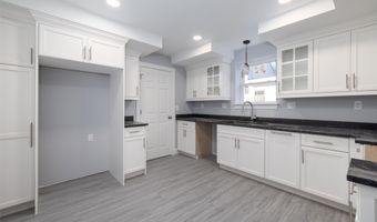 159 Park St, Bristol, CT 06010