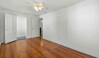 30 Catherine St 3, Bristol, RI 02809